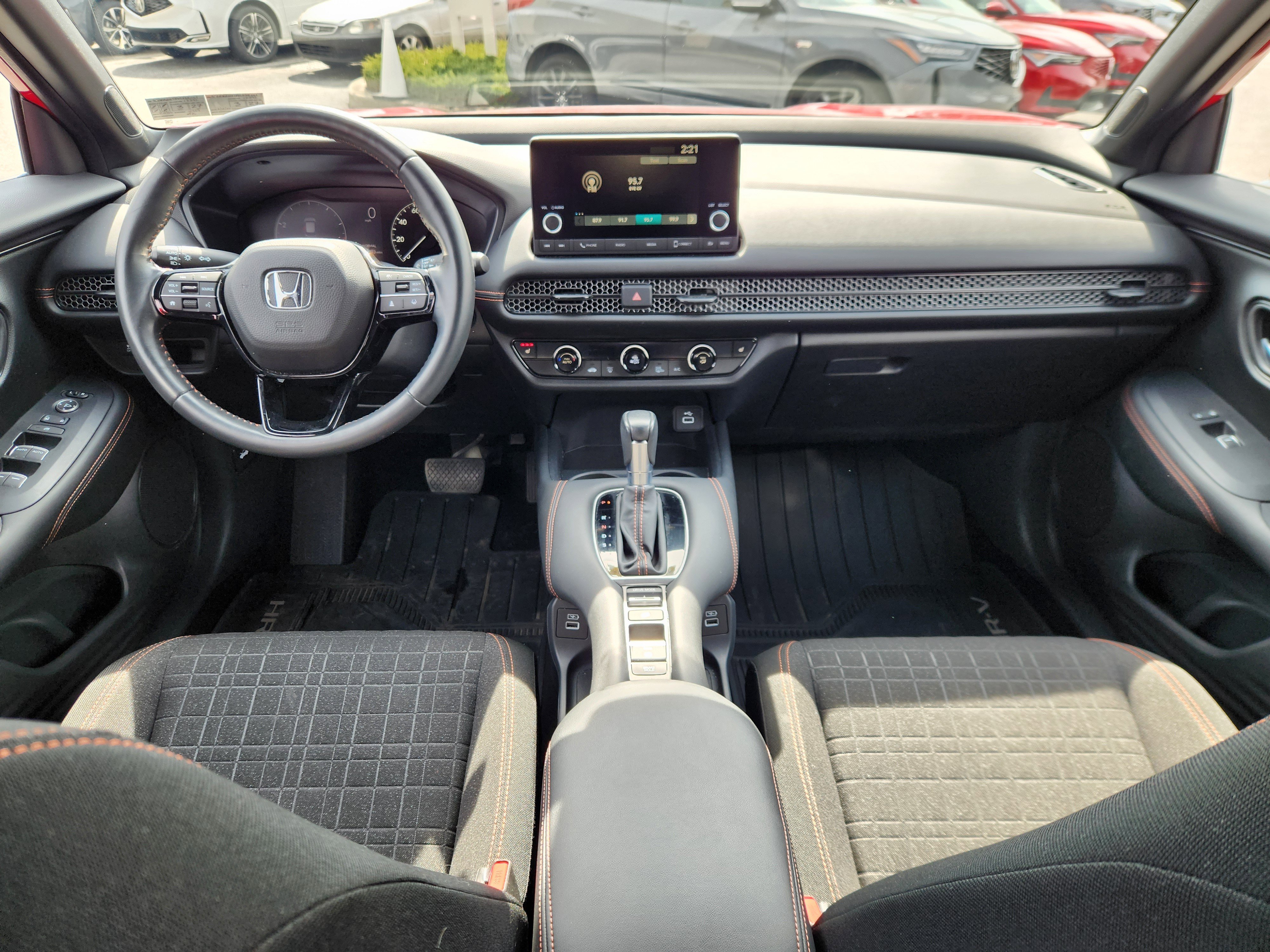 Used 2023 Honda HR-V Sport image 8