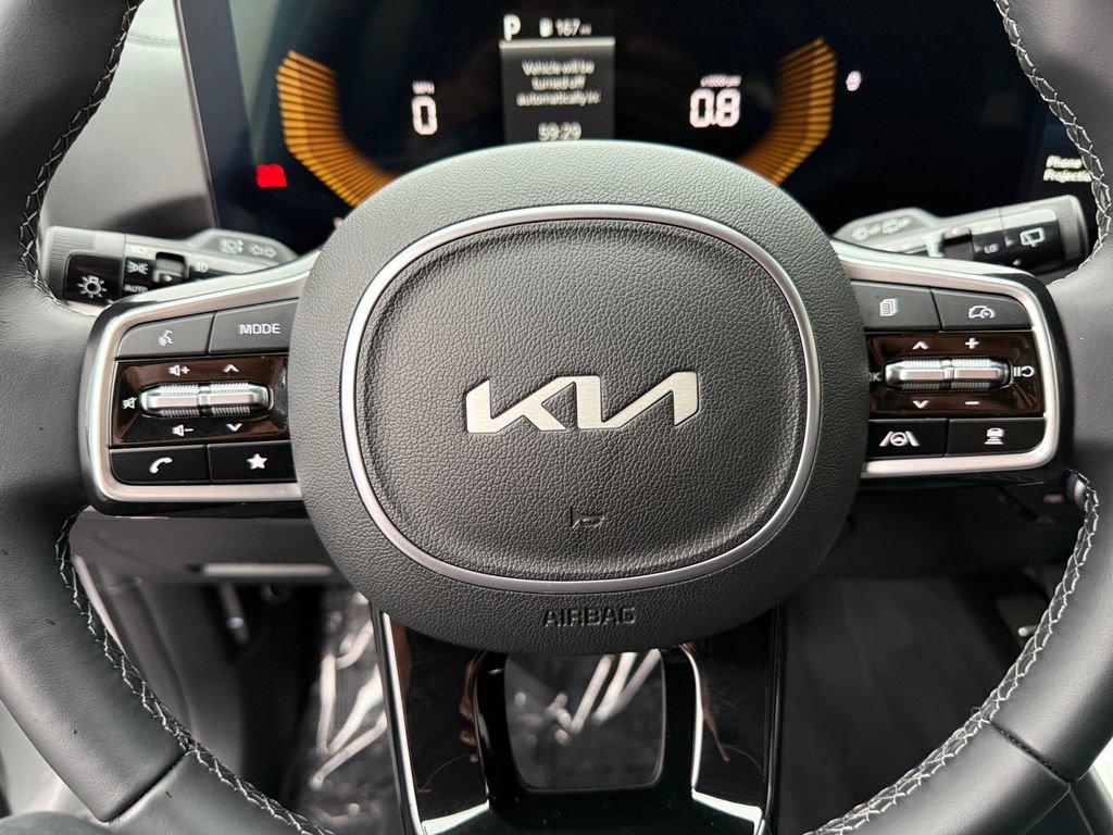 Used 2025 Kia Sorento EX image 23