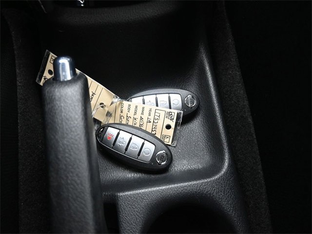 Used 2019 Nissan Kicks SV image 18