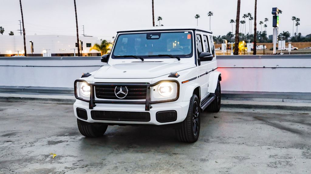Used 2025 Mercedes-Benz G 550 image 3