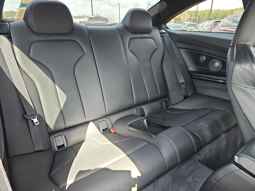 Used 2017 BMW M4 Coupe image 14