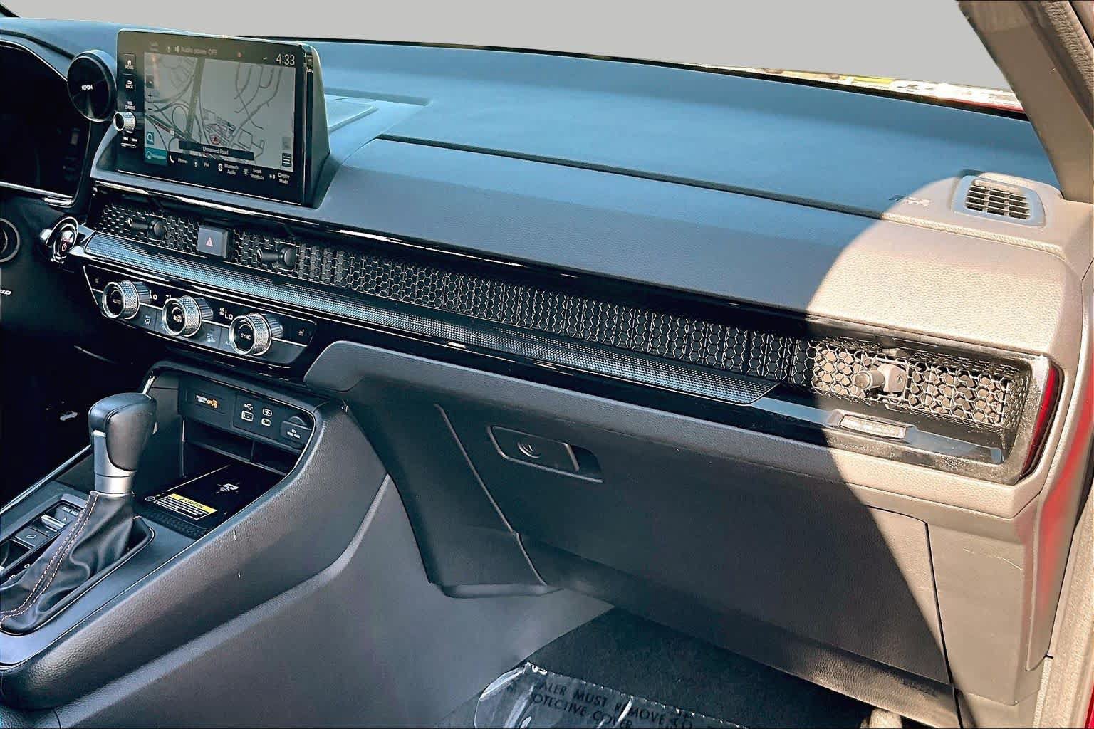 Used 2024 Honda CR-V Sport Touring image 19