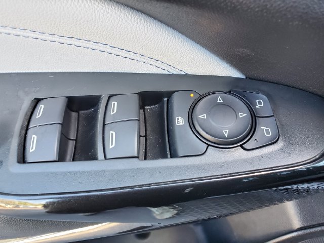 Certified 2024 Chevrolet Trax LT w/ Driver Confidence Package FWD image 18