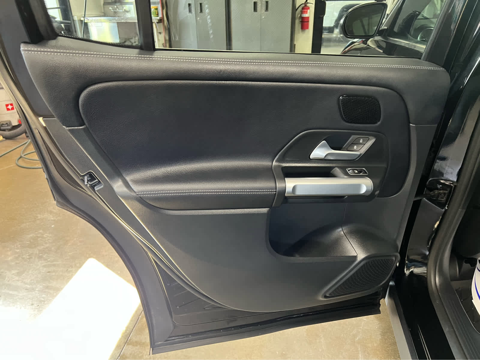 Used 2024 Mercedes-Benz GLB 250 4MATIC image 20