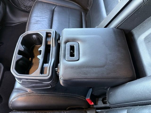 Used 2019 Jeep Wrangler Unlimited Sahara w/ Cold Weather Group image 27