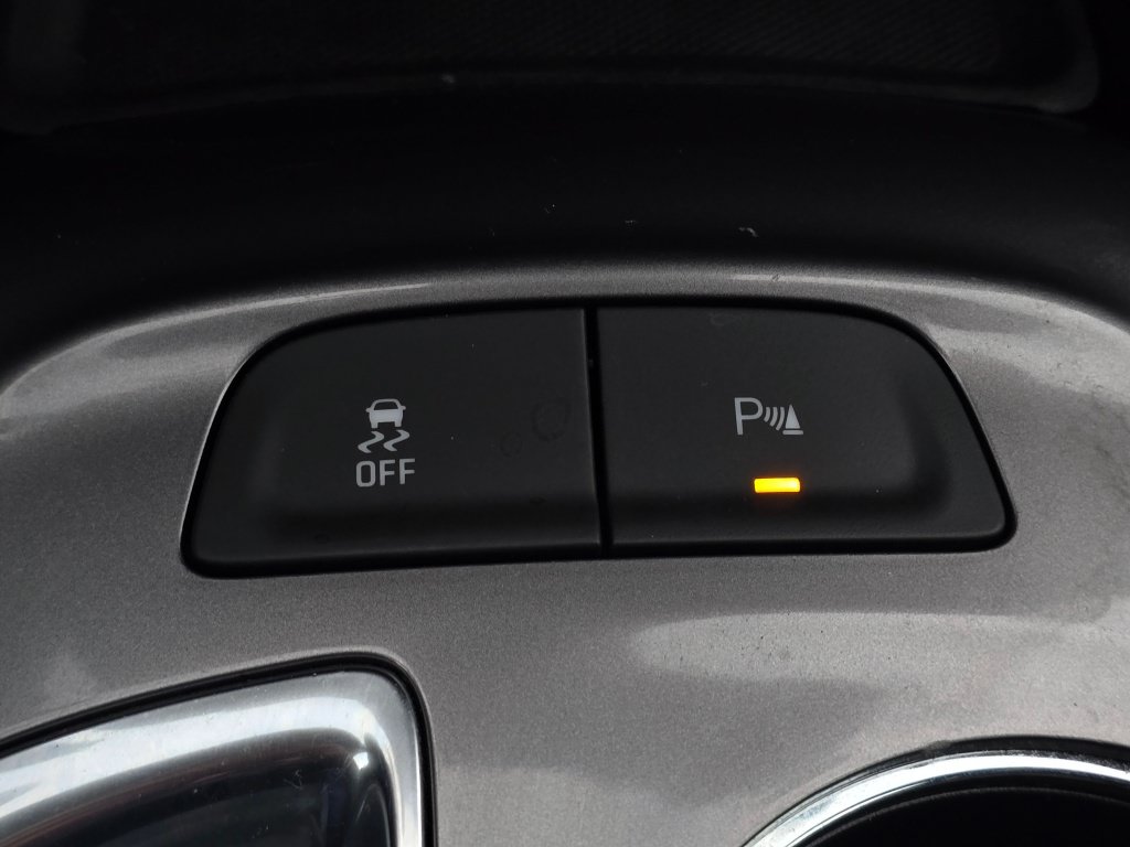 Used 2025 Chevrolet Malibu LT FWD image 42