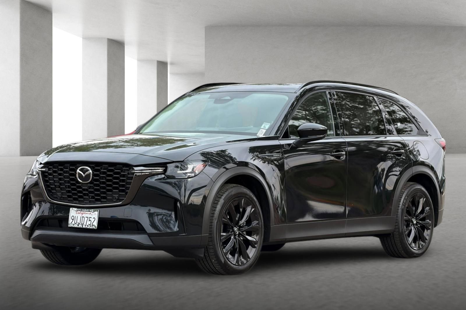 Certified 2025 MAZDA CX-90 Plug-In Hybrid w/Premium Sport image 8