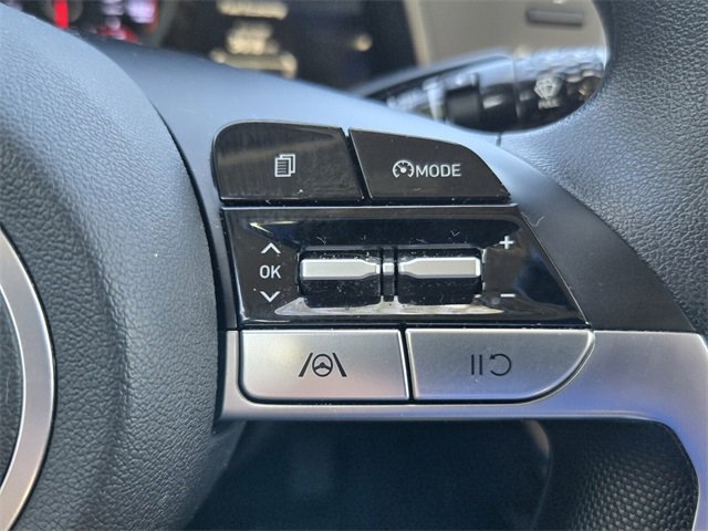 Certified 2023 Hyundai Elantra SEL image 23