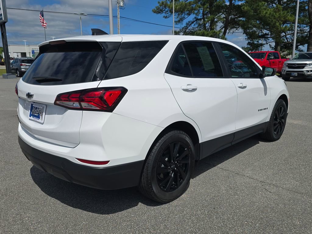 Used 2024 Chevrolet Equinox LS w/ Sport Edition FWD image 5