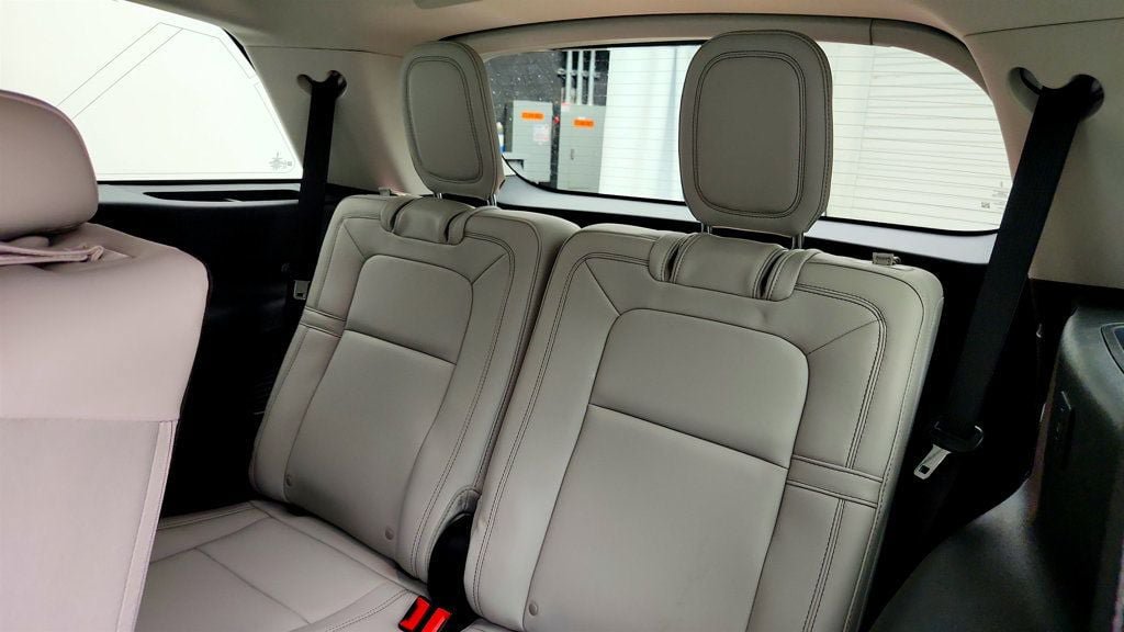 Used 2026 Lincoln Aviator Reserve AWD/4WD image 20
