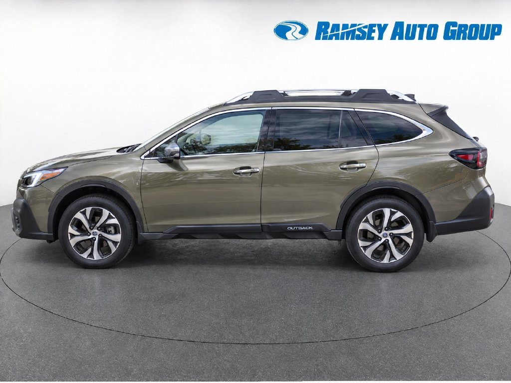 Certified 2022 Subaru Outback Touring XT AWD/4WD image 6