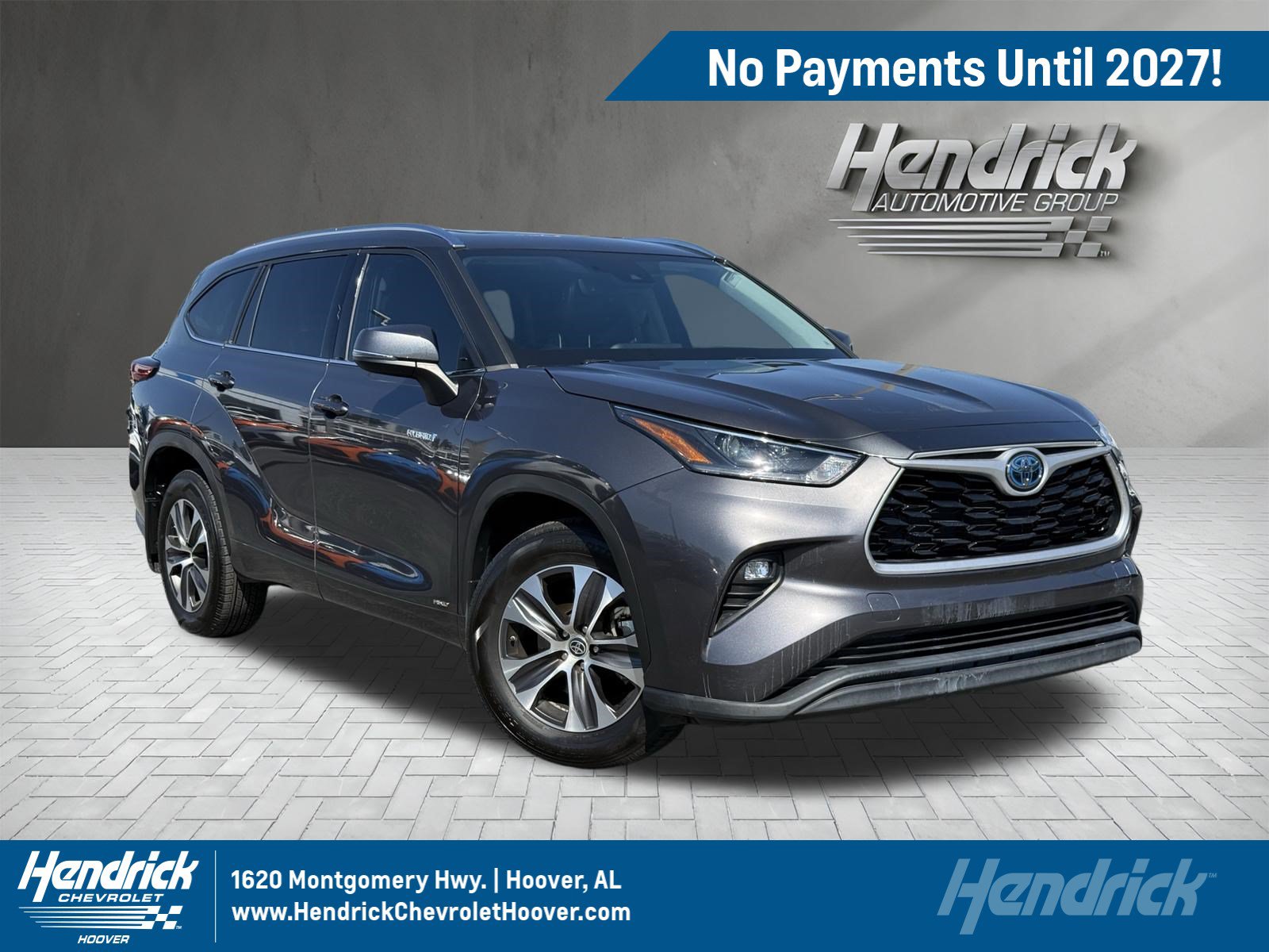 Used 2021 Toyota Highlander XLE AWD/4WD image 1
