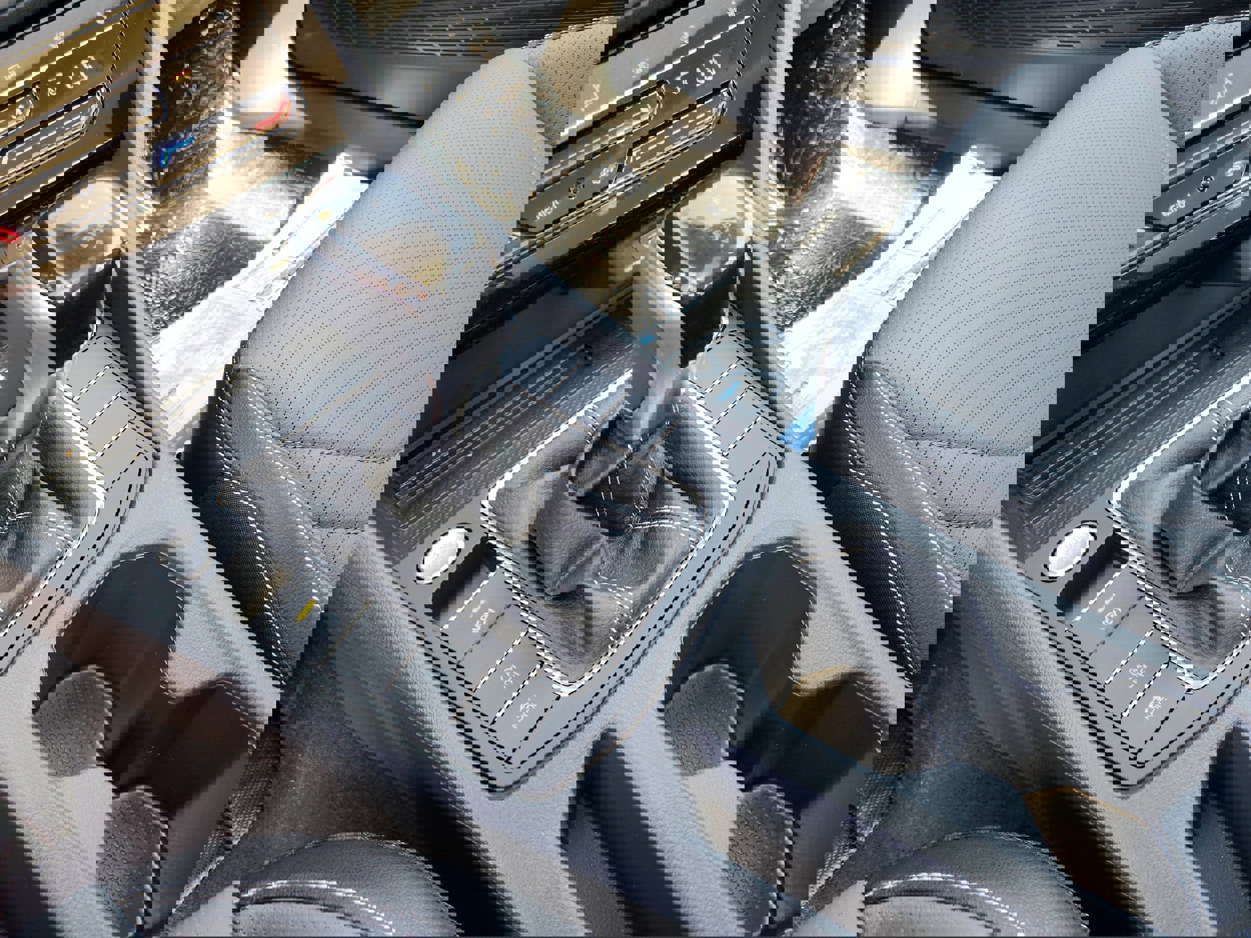 New 2025 Volkswagen Jetta SEL image 29