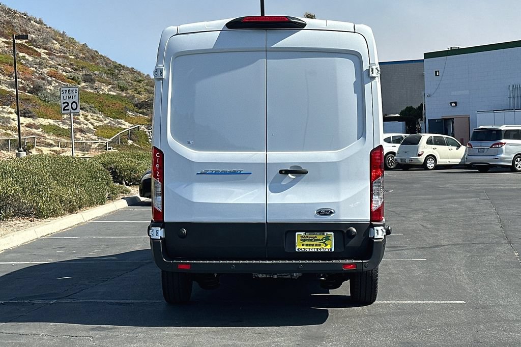 New 2023 Ford E-Transit Medium Roof w/ Interior Upgrade Package RWD image 4