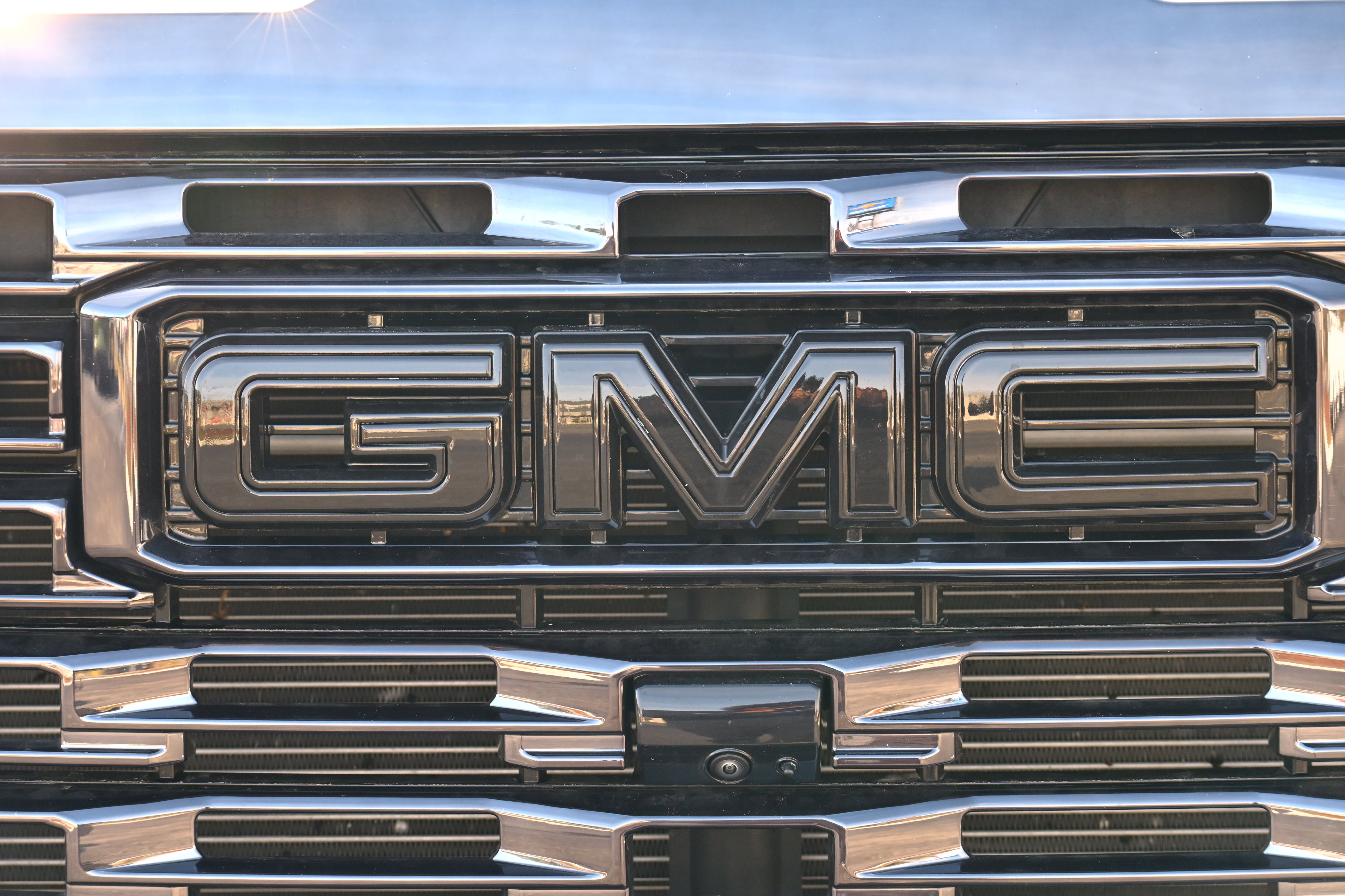 Used 2024 GMC Sierra 3500 Denali Ultimate image 42