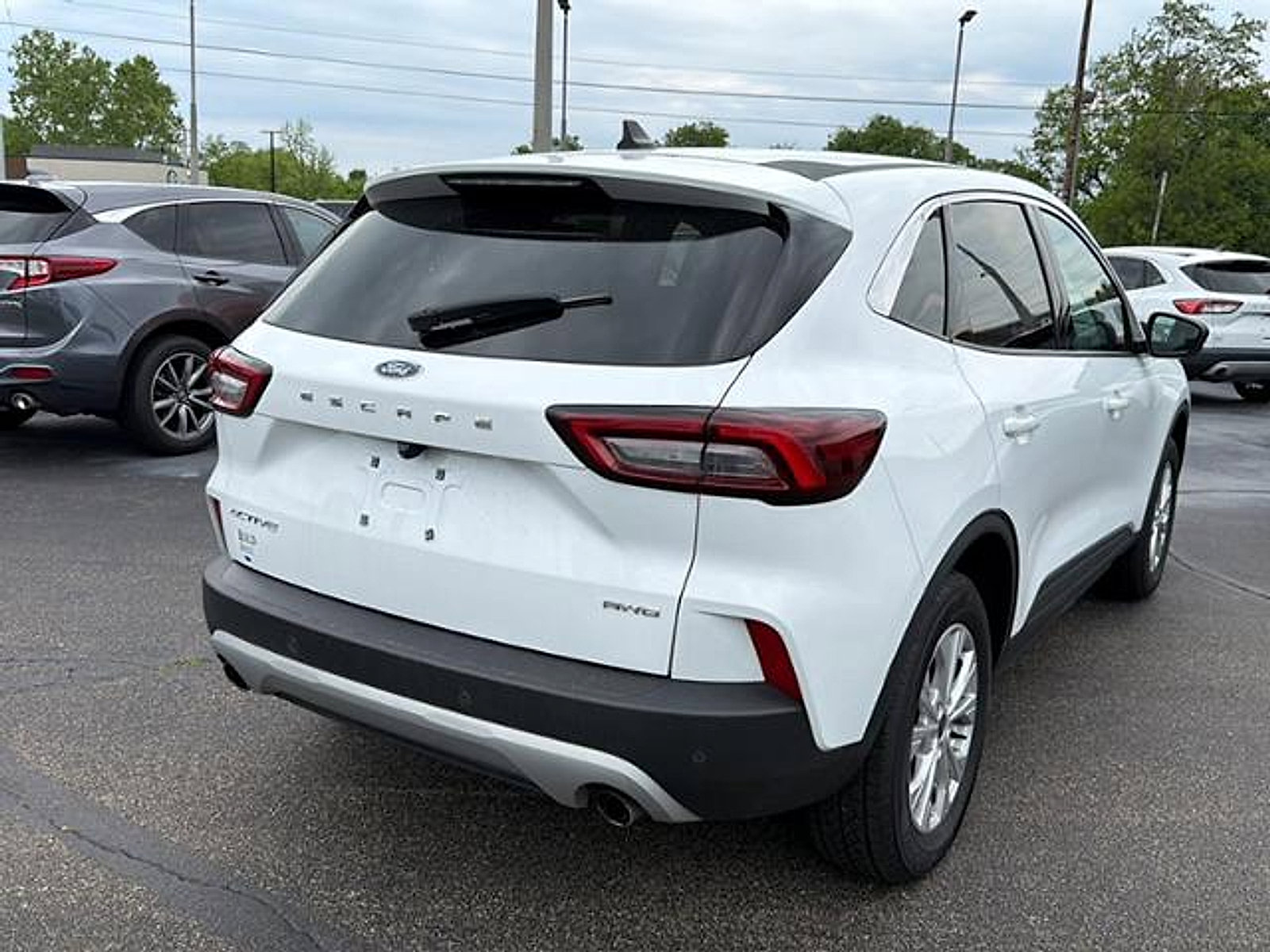 Used 2023 Ford Escape Active w/ Tech Pack #1 AWD/4WD image 7