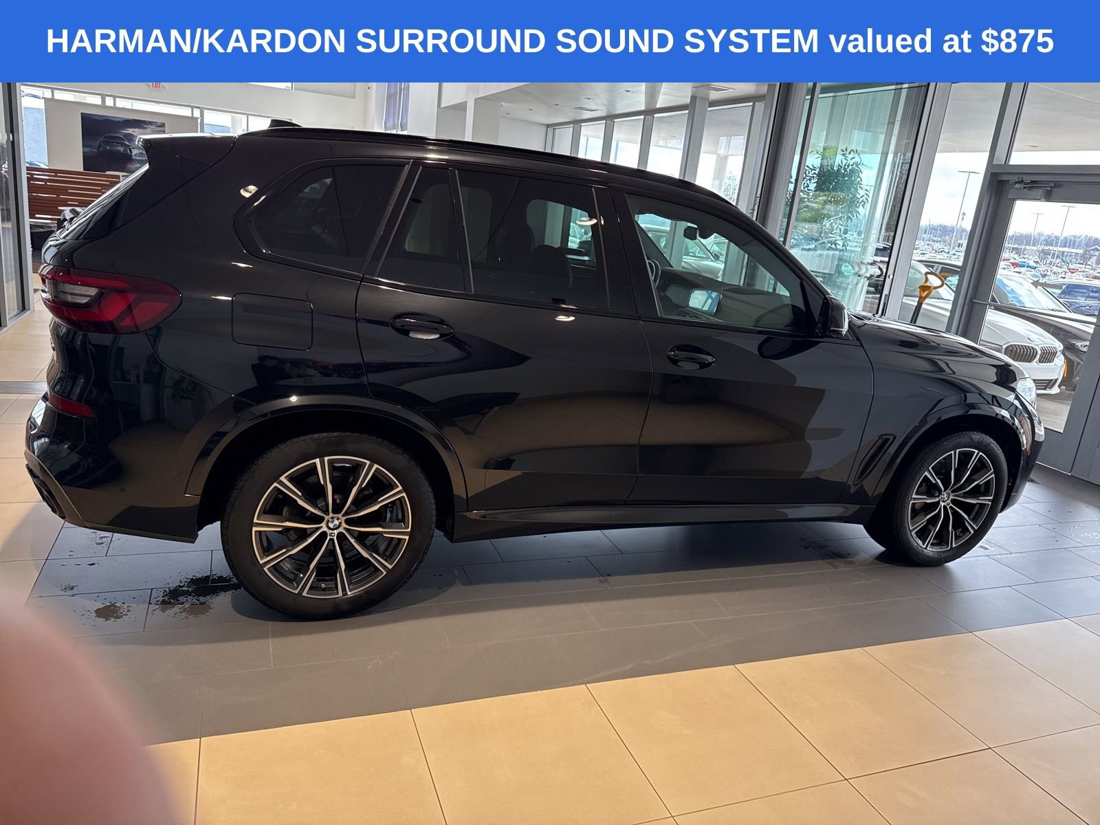 Used 2023 BMW X5 xDrive40i w/ M Sport Package image 4