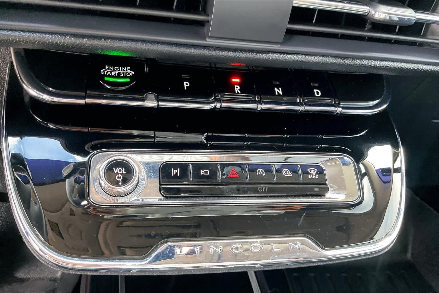 Used 2023 Lincoln Corsair Reserve w/ Equipment Group 201A FWD image 31