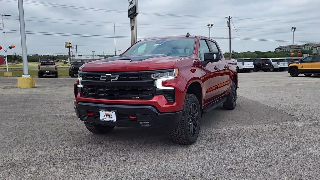 New 2025 Chevrolet Silverado 1500 LT Trail Boss w/ Convenience Package II image 3