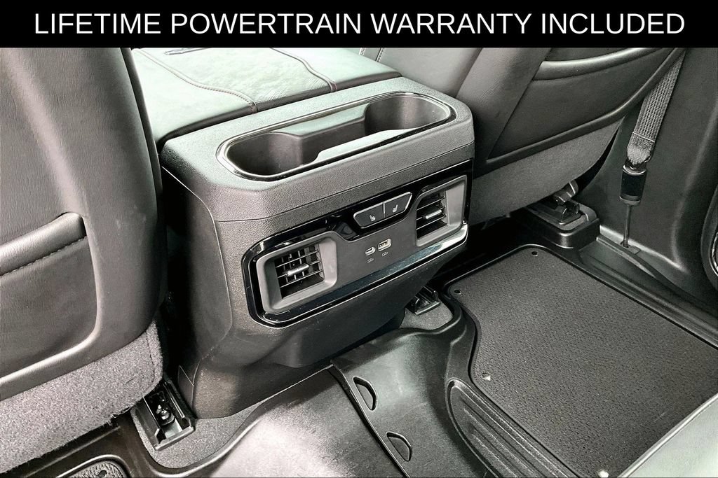Used 2024 GMC Sierra 2500 AT4X AWD/4WD image 31