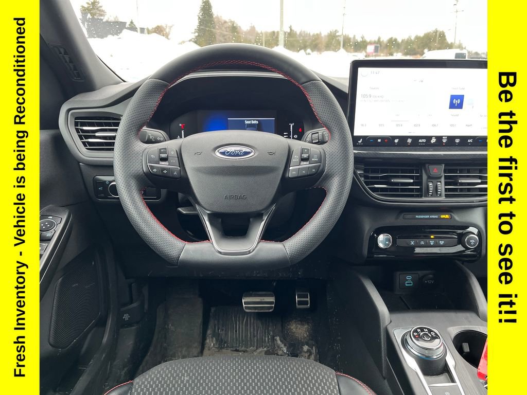 Used 2023 Ford Escape ST-Line w/ Tech Pack #1 image 13