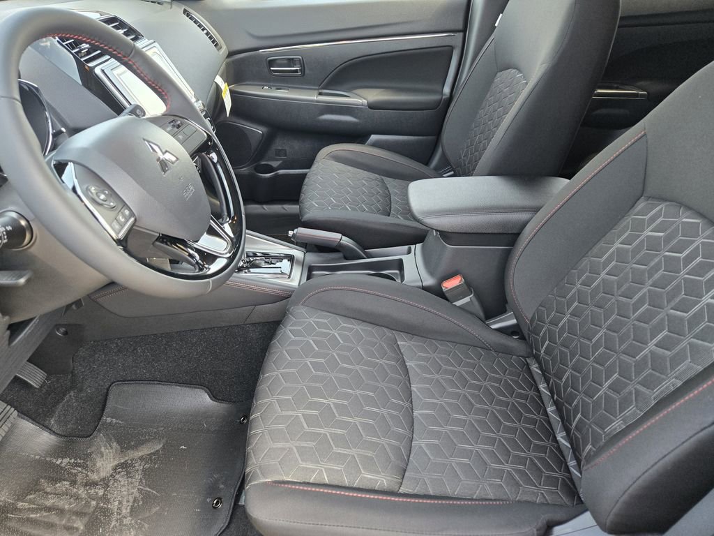 New 2026 Mitsubishi Outlander Sport LE image 10