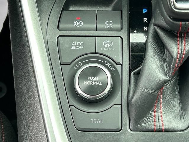 Used 2023 Toyota RAV4 SE w/ Weather & Moonroof Package AWD/4WD image 69