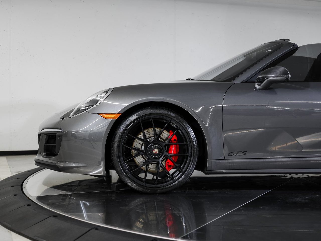 Certified 2018 Porsche 911 Targa 4 GTS AWD/4WD image 11