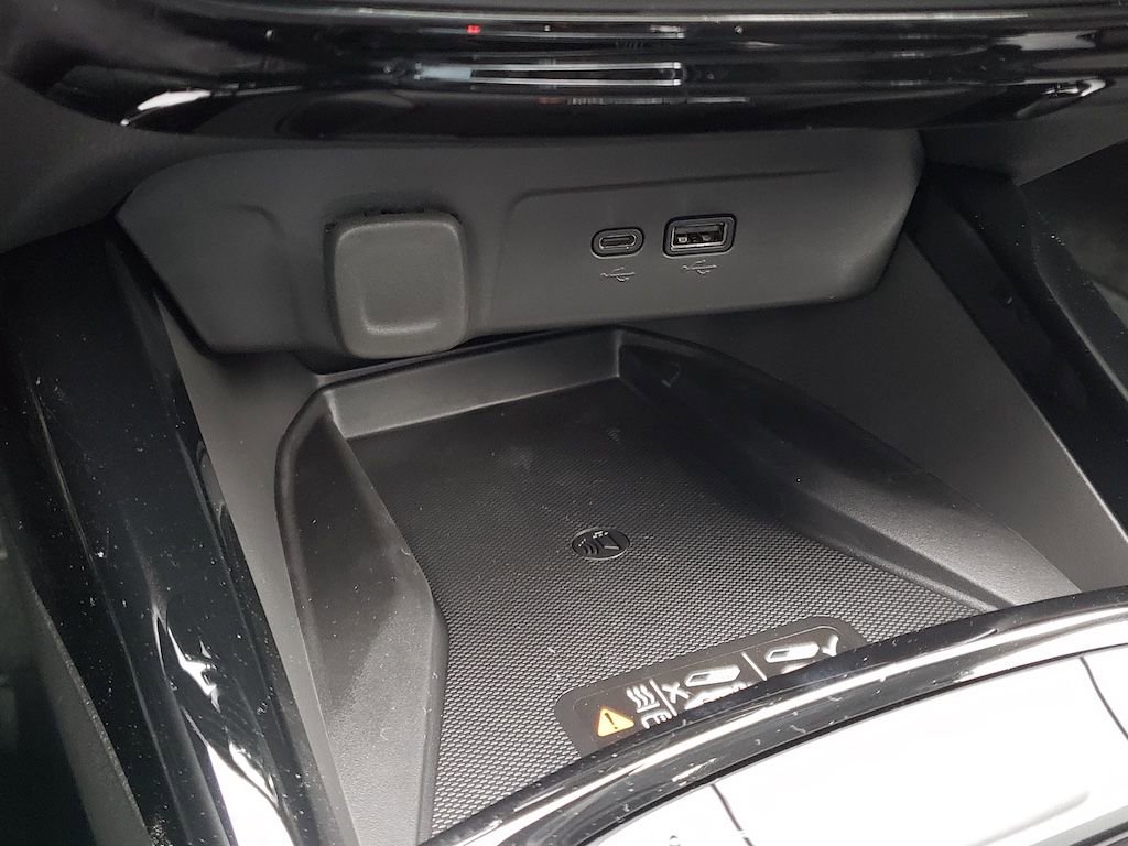 New 2026 Chevrolet Trax ACTIV w/ Sunroof Package image 22