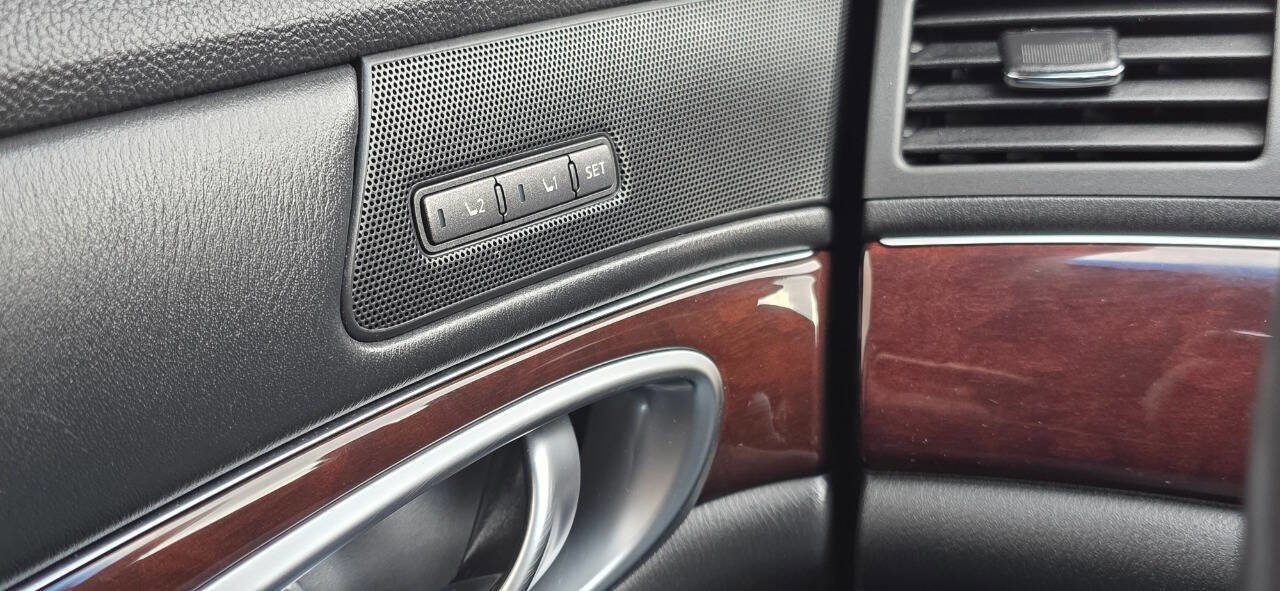 Used 2015 INFINITI Q70 L 3.7 image 21