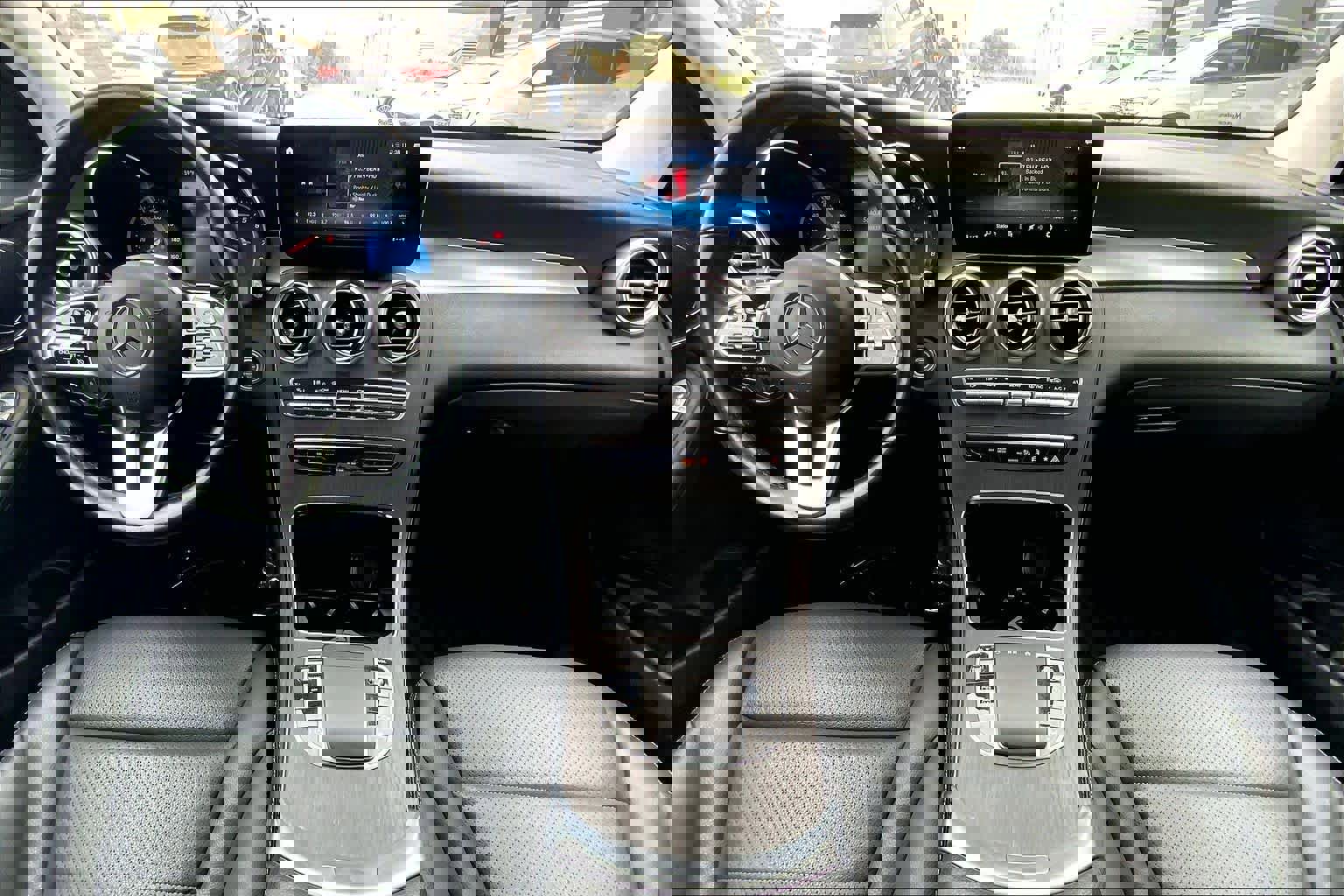 Used 2022 Mercedes-Benz GLC 300 image 14