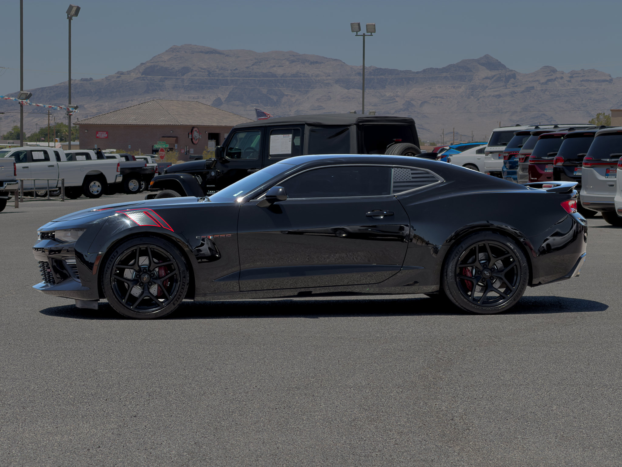 Used 2017 Chevrolet Camaro SS RWD image 2