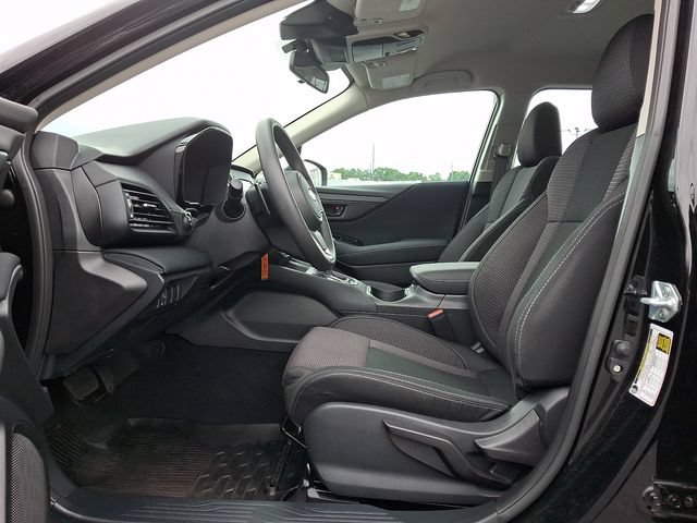 Used 2025 Subaru Outback AWD/4WD image 15