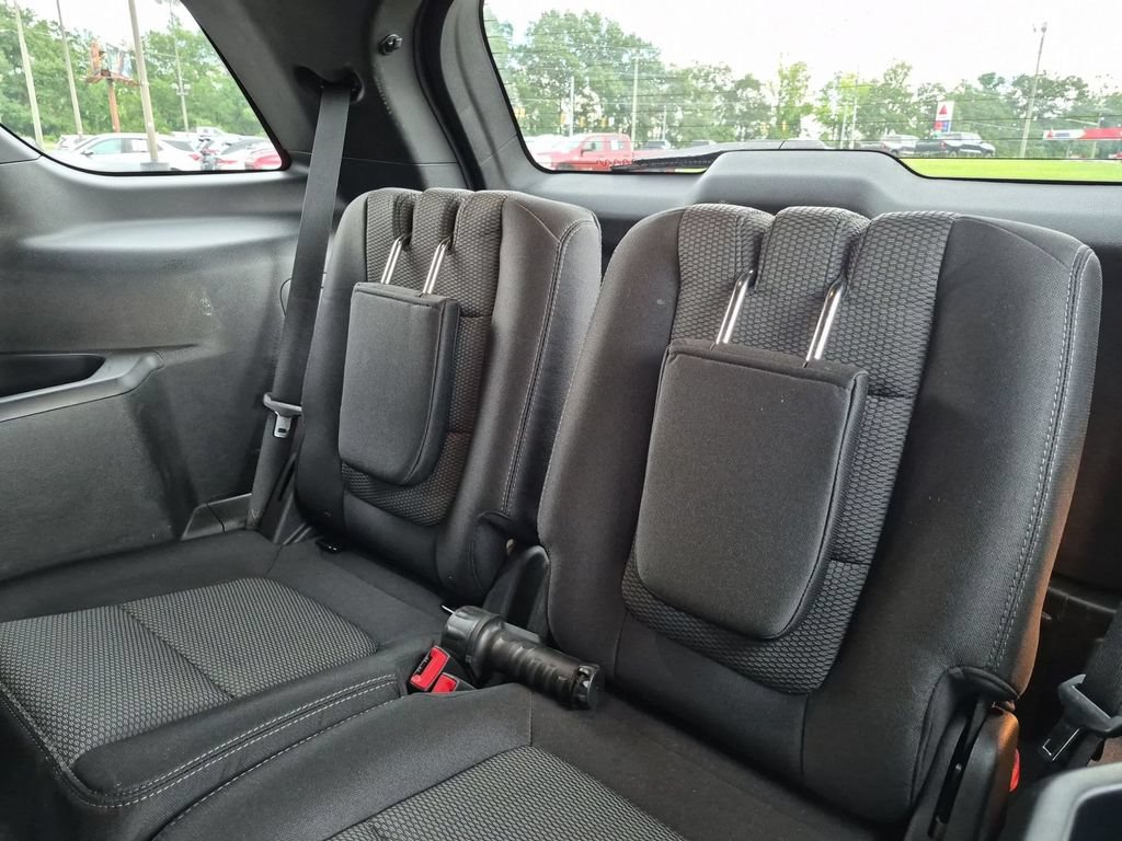 Used 2018 Ford Explorer XLT FWD image 31