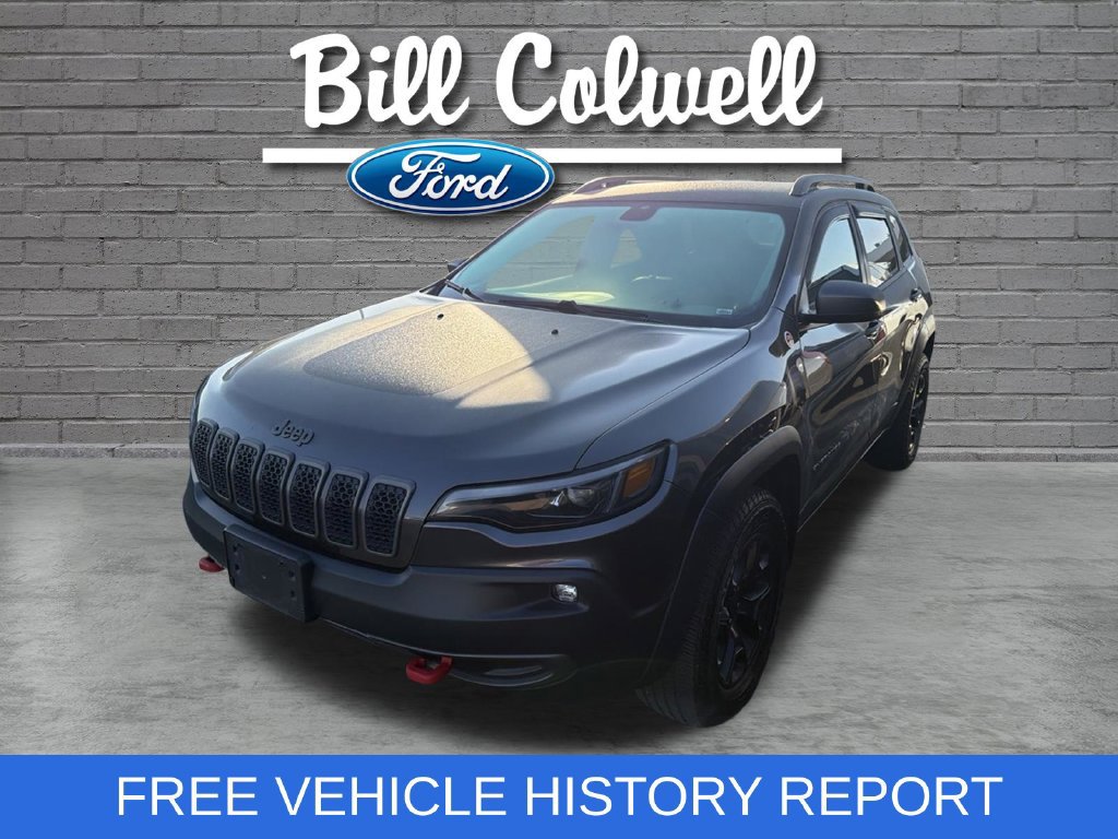 Used 2019 Jeep Cherokee Trailhawk w/ Comfort/Convenience Group AWD/4WD image 3