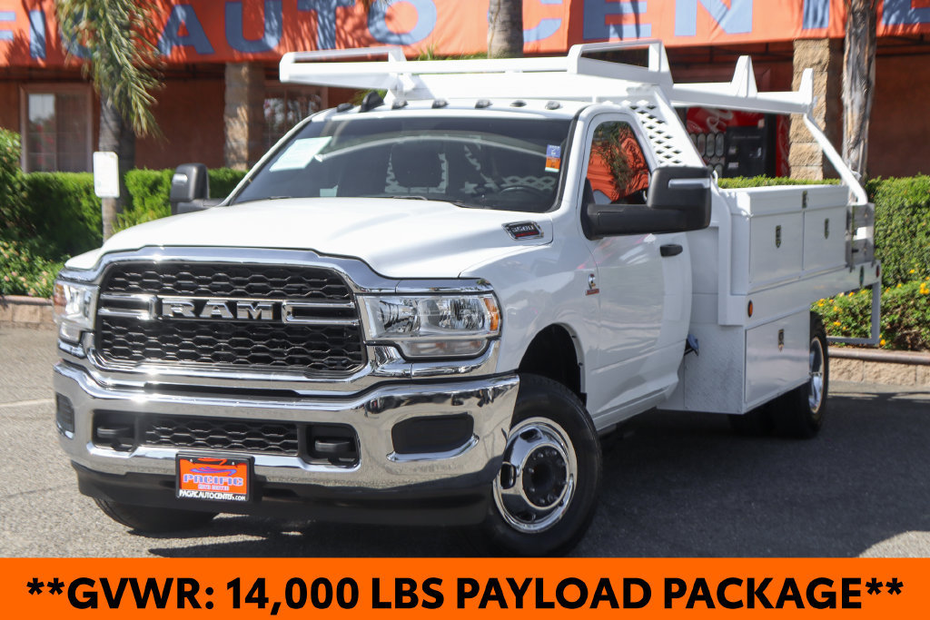 Used 2024 RAM 3500 Tradesman RWD image 4