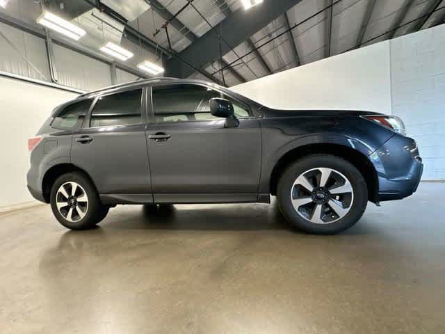 Used 2018 Subaru Forester 2.5i Premium w/ All-Weather Package AWD/4WD image 3