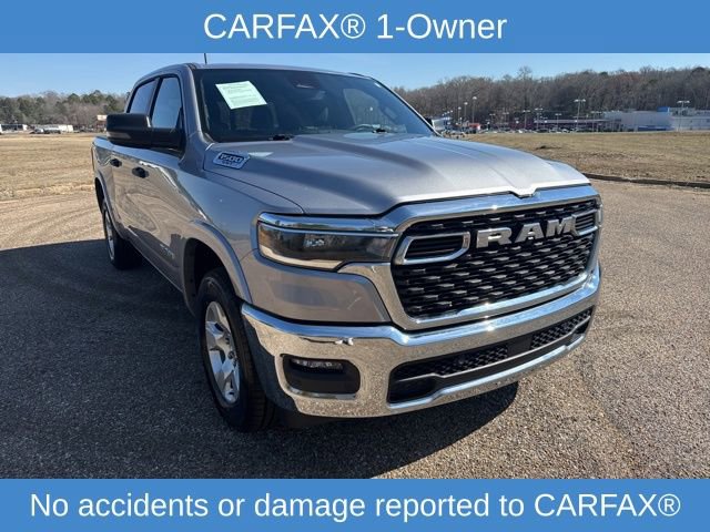 Used 2025 RAM 1500 Big Horn AWD/4WD image 2
