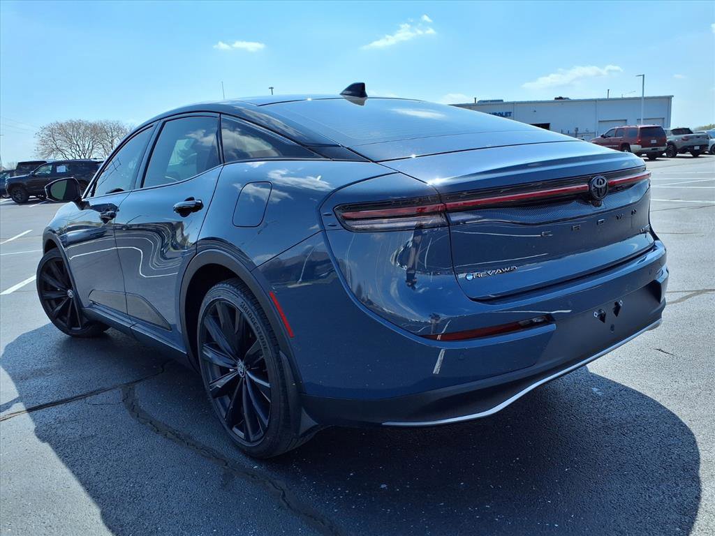 Used 2025 Toyota Crown Nightshade AWD/4WD image 36