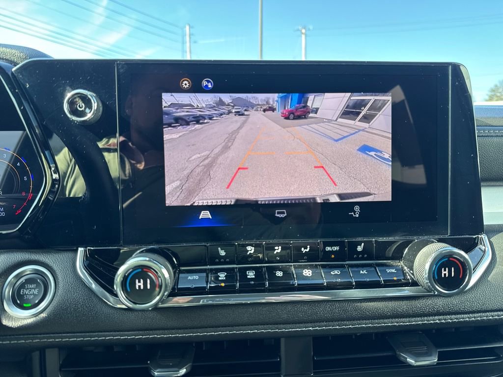 Used 2025 Chevrolet Colorado LT image 16