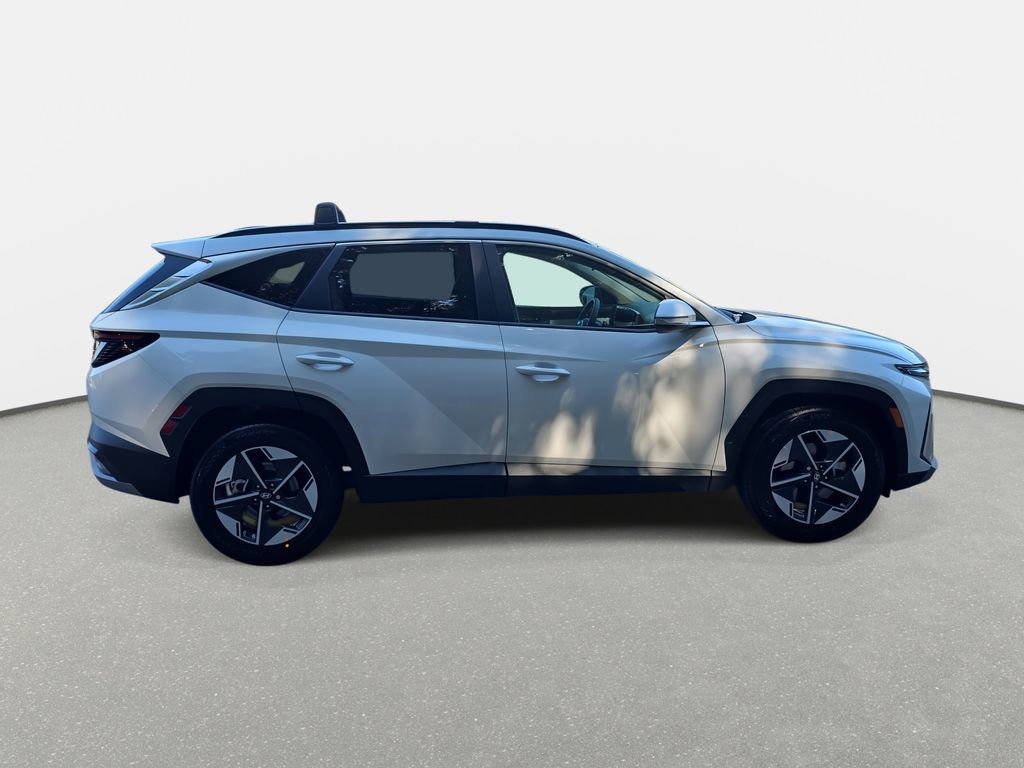 Used 2026 Hyundai Tucson SEL FWD image 4