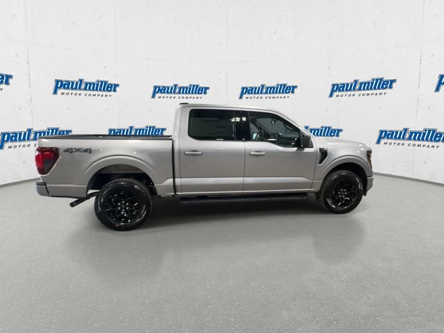 New 2026 Ford F150 XLT w/ XLT Black Appearance Package AWD/4WD image 12