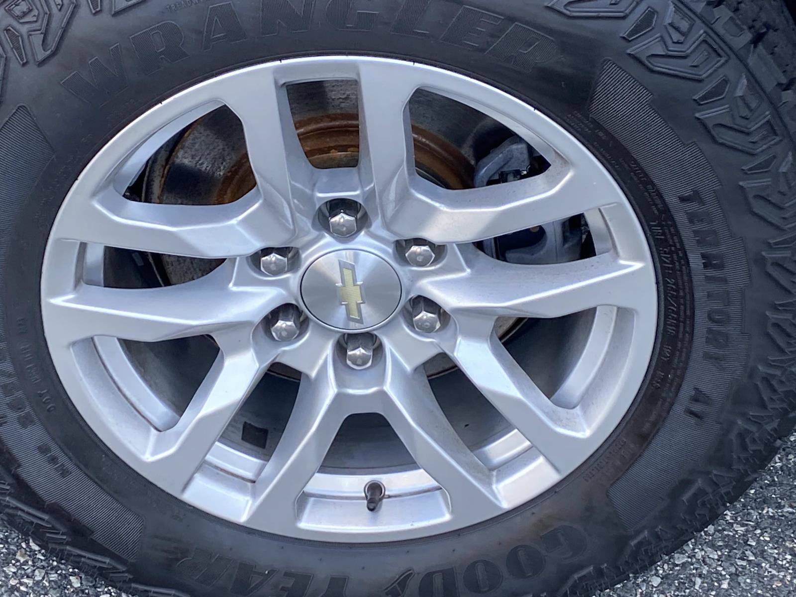 Used 2021 Chevrolet Tahoe LT image 30