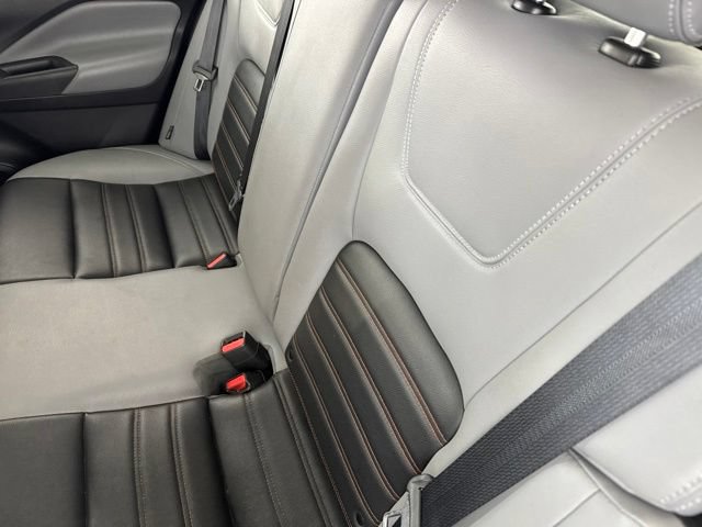 Used 2021 Nissan Kicks SR FWD image 29