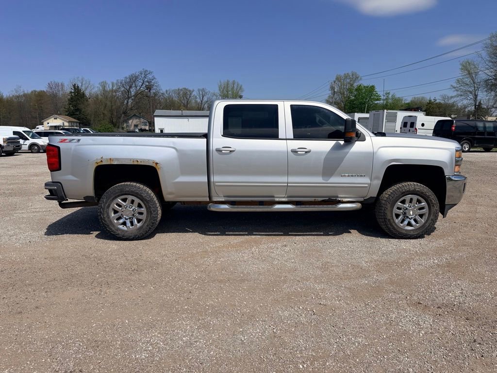 Used 2015 Chevrolet Silverado 2500 LT w/ LT Convenience Package AWD/4WD image 8