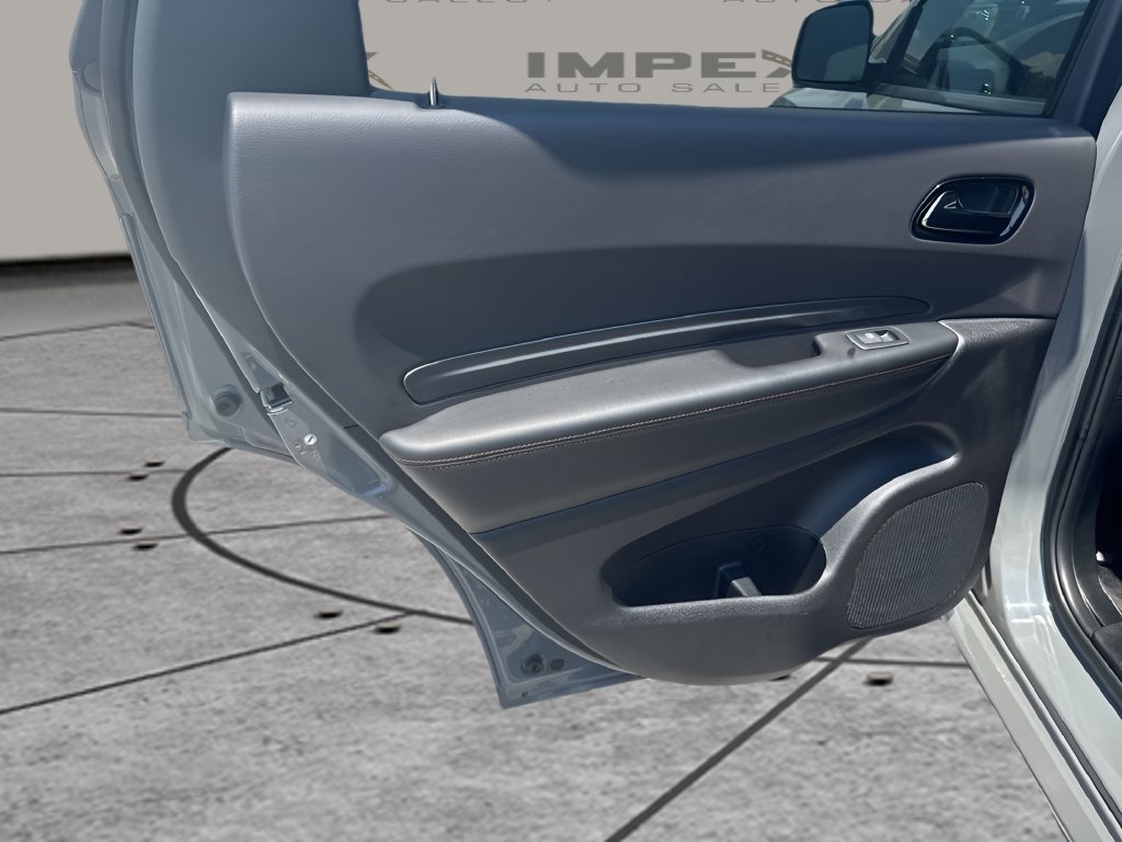 Used 2026 Dodge Durango GT RWD image 28
