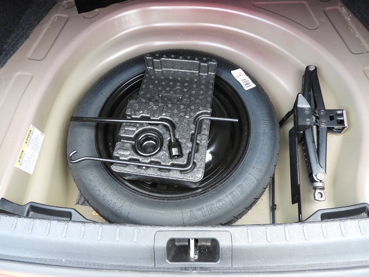 Used 2019 Toyota Corolla L FWD image 24