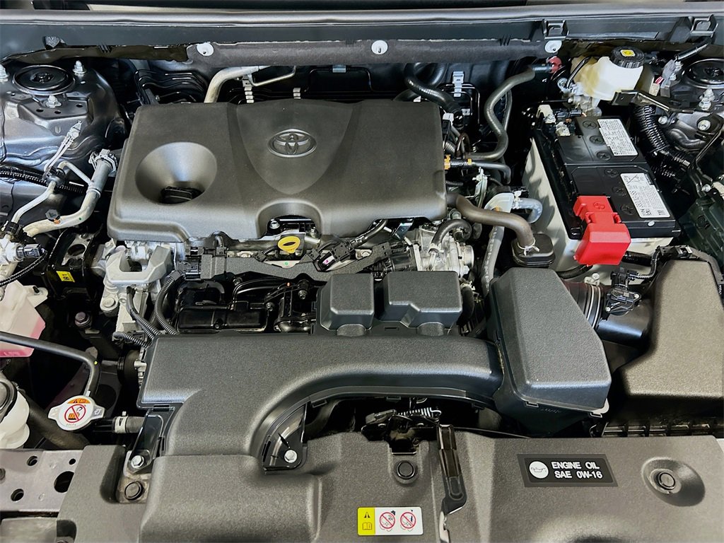 Used 2025 Toyota RAV4 XLE Premium image 27