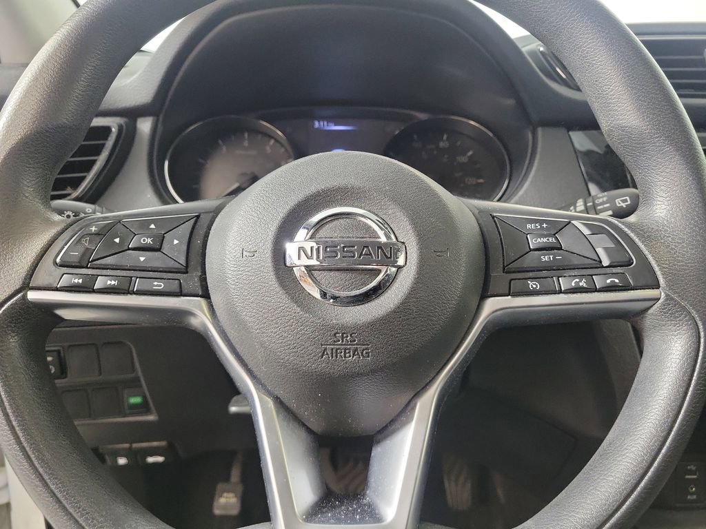 Used 2017 Nissan Rogue Sport S w/ S Appearance Package FWD image 15