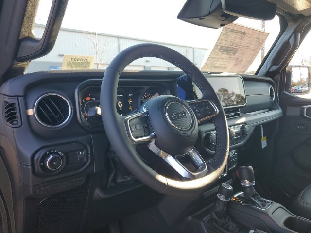 New 2026 Jeep Wrangler Unlimited Sahara AWD/4WD image 16
